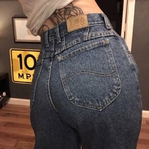 Vintage 80’s Lee Brand High Waisted Mom Jeans #31